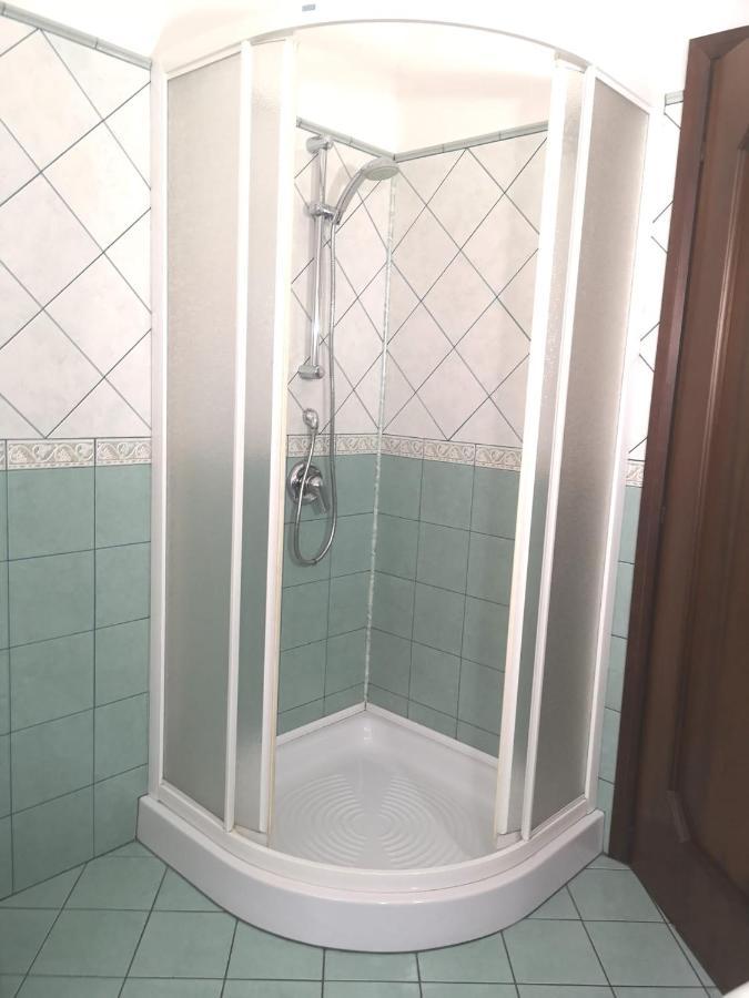 Assueli B&B Assemini Extérieur photo